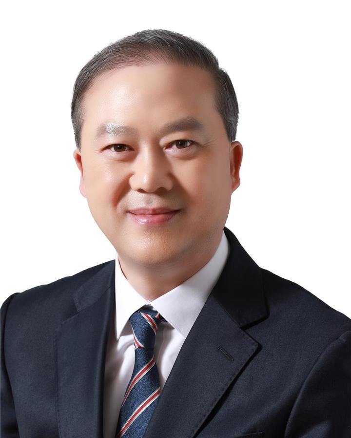 '새만금재생에너지 민관협의회' 공동위원장에 선출된 전북대 양오봉 교수. *재판매 및 DB 금지