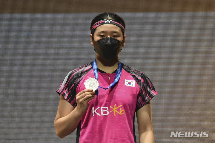 [버밍엄=AP/뉴시스] 2022 배드민턴 전영오픈에서 준우승한 안세영. 2022.03.20