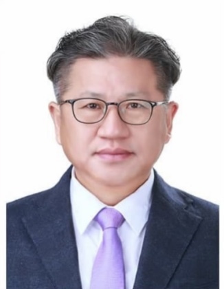 [서울=뉴시스] 민주사회를위한변호사모임(민변) 제15대 회장에 선출된 조영선 변호사(법무법인 동화·사법연수원 31기). 2022.03.21. 사진=민변 제공. photo@newsis.com *재판매 및 DB 금지