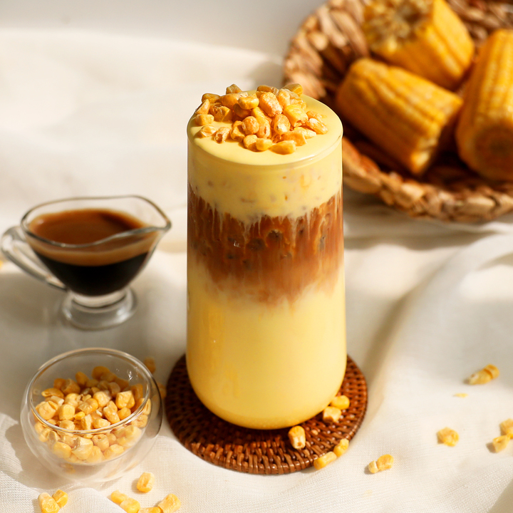 [서울=뉴시스]커피빈 초당 옥슈크림 라떼. (사진출처: 커피빈코리아 제공)2022.03.22.