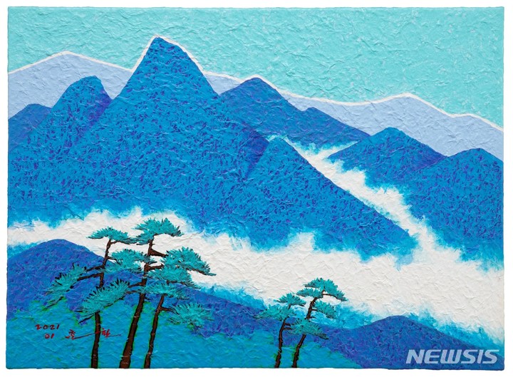 [서울=뉴시스]이춘환, The Mood of the Mountain #425, 2021, mixed media with Korean paper on canvas, 53.0 x 72.7 cm