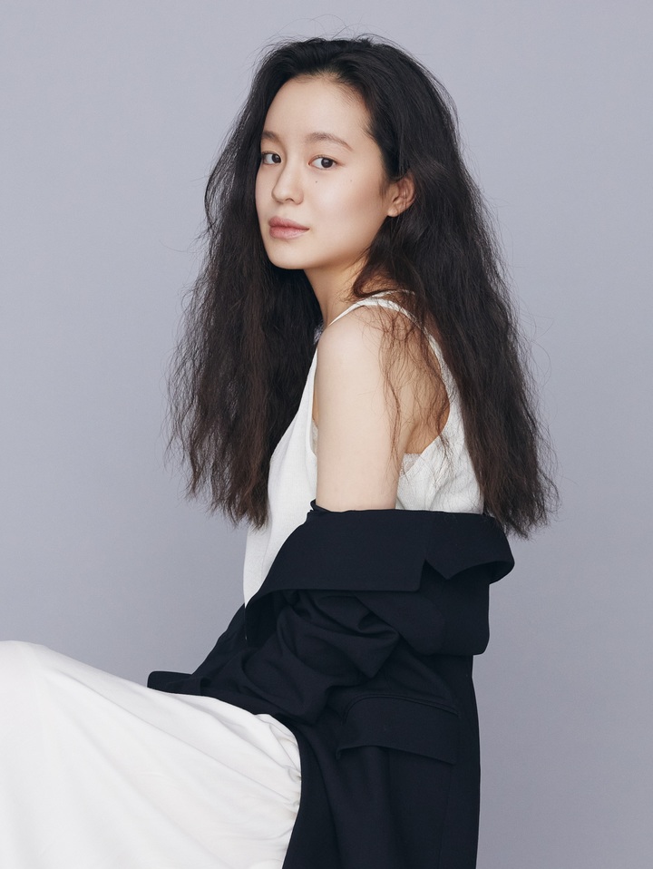 [서울=뉴시스] 배우 박혜은. 2022.03.24.(사진=카카오엔터테인먼트 제공) photo@newsis.com*재판매 및 DB 금지 *재판매 및 DB 금지