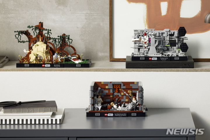 [서울=뉴시스] 레고 스타워즈 디오라마 시리즈 3종. (사진=레고그룹 제공) 2022.03.25. photo@newsis.com