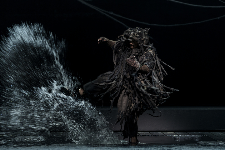 [서울=뉴시스]국립창극단 '리어' 공연 사진. (사진=국립창극단 제공) 2022.03.28. photo@newsis.com *재판매 및 DB 금지
