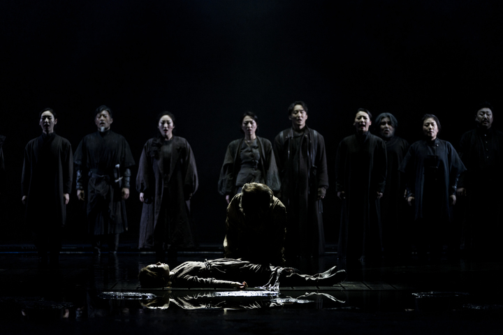 [서울=뉴시스]국립창극단 '리어' 공연 사진. (사진=국립창극단 제공) 2022.03.28. photo@newsis.com *재판매 및 DB 금지