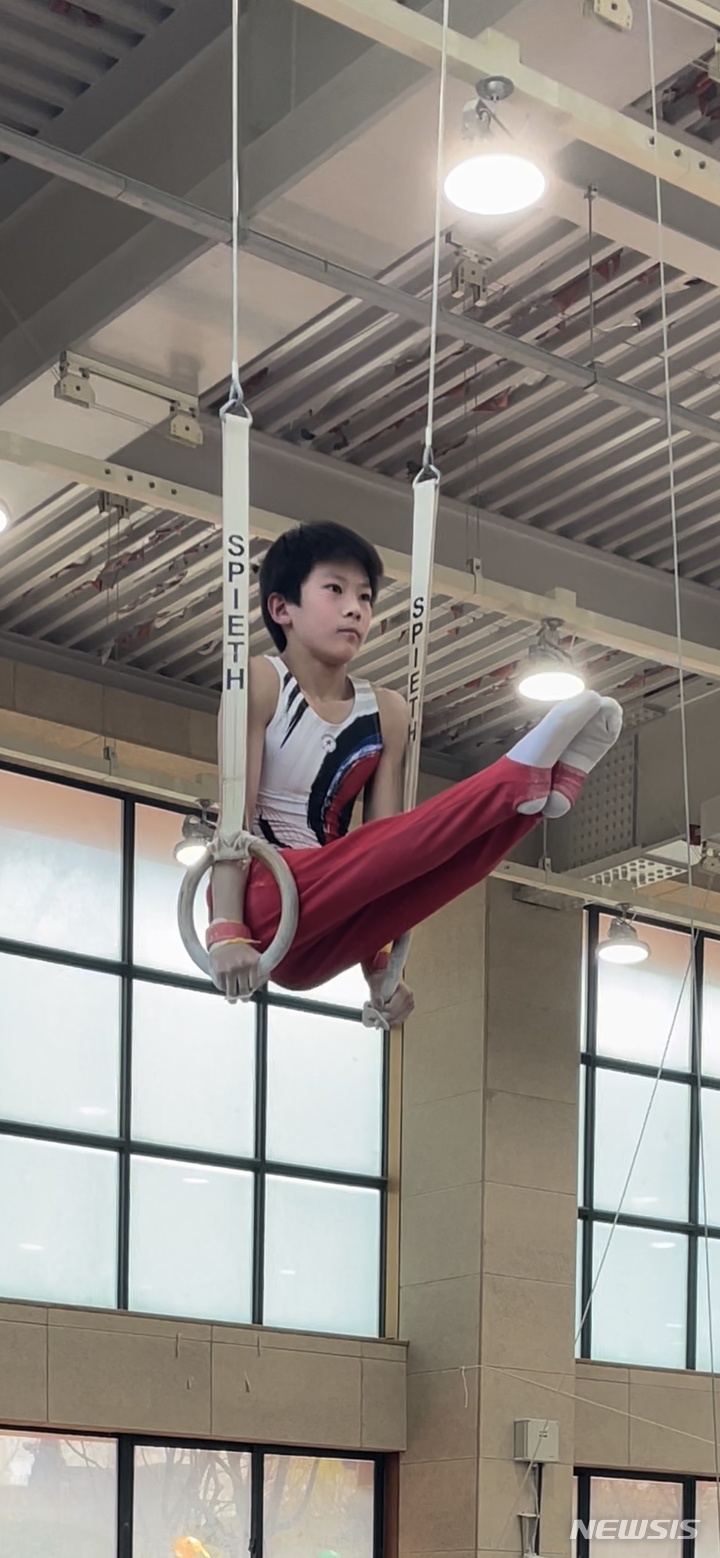 체조경기 중인 이세온.