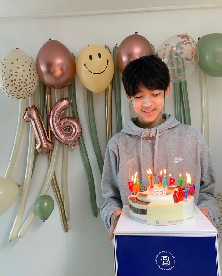 [서울=뉴시스] 배우 강경준 장신영 아들 강정안. 2022.04.05.(사진=인스타그램 캡처) photo@newsis.com*재판매 및 DB 금지 *재판매 및 DB 금지