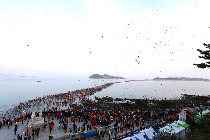 [진도=뉴시스] 진도 신비의 바닷길 축제. (사진=뉴시스DB) *재판매 및 DB 금지