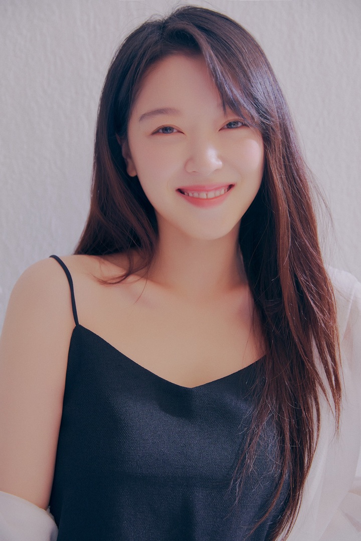 [서울=뉴시스] 배우 조우리. 2022.04.05.(사진=나무엑터스 제공 ) photo@newsis.com*재판매 및 DB 금지 *재판매 및 DB 금지