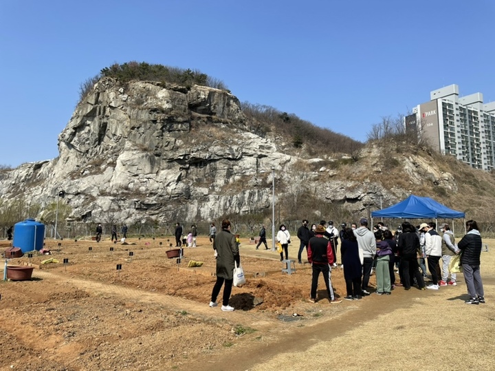 [인천=뉴시스] 김동영 기자 = 인천 연수구 옥련동 석산텃밭 모습. (사진=연수구 제공) *재판매 및 DB 금지