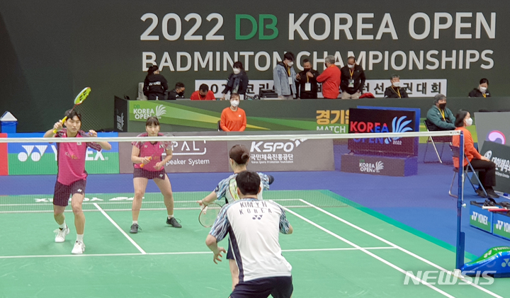[순천=뉴시스] 전남체육회는 오는 10일까지 순천팔마체육관에서 '2022 코리아오픈 배드민턴'대회가 열린다고 5일 밝혔다. (사진=전남체육회 제공). photo@newsis.com *재판매 및 DB 금지