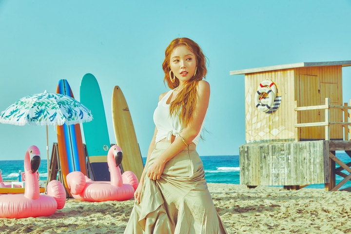 [서울=뉴시스] 홍진영. 2022.04.06. (사진 = IMH엔터테인먼트 제공) photo@newsis.com *재판매 및 DB 금지