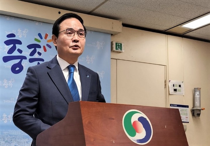 [충주=뉴시스] 이병찬 기자 = 더불어민주당 맹정섭 충북 충주지역위원장 직무대행. 2022.04.06. bclee@newsis.com