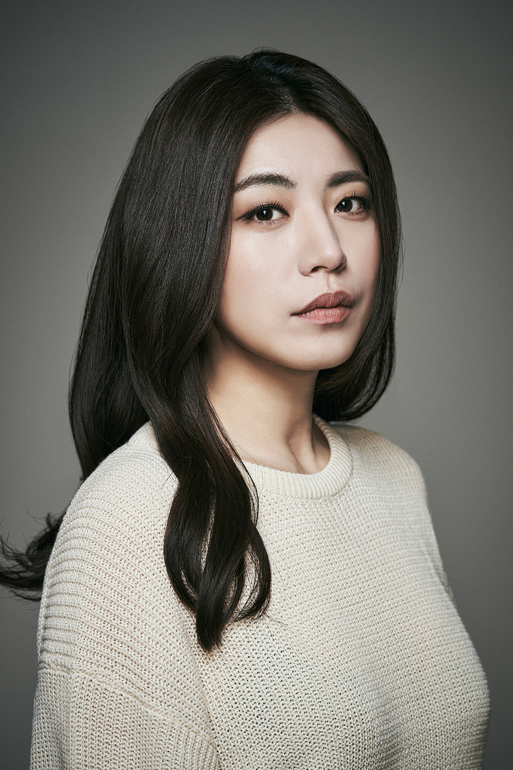 [서울=뉴시스] 배우 정인지. 2022.04.07(사진=(주)콘텐츠플래닝 연극 언체인 제공) photo@newsis.com *재판매 및 DB 금지