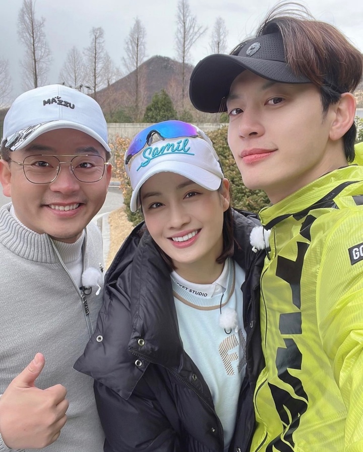 [서울=뉴시스] 가수 세븐, 프로골프선수 박결, 개그맨 김준호. 2022.04.08.(사진=인스타그램 캡처) photo@newsis.com*재판매 및 DB 금지 *재판매 및 DB 금지