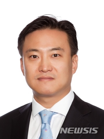 [서울=뉴시스] 김남정 동원그룹 부회장의 모습.(사진=동원그룹 제공)