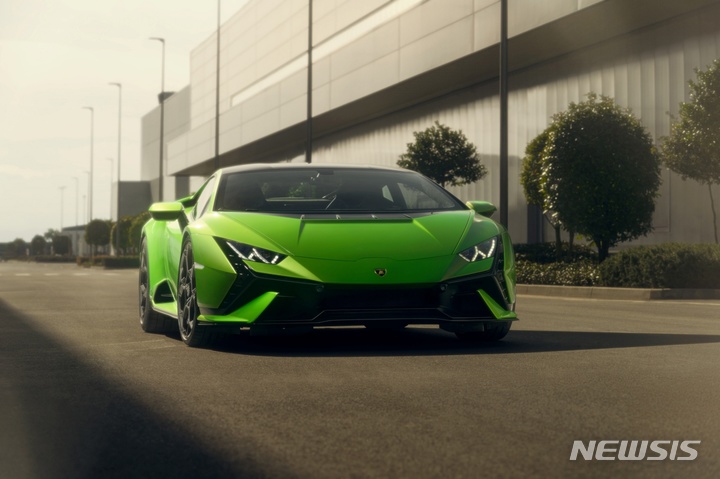[서울=뉴시스]우라칸 테크니카 (사진=람보르기니 제공)