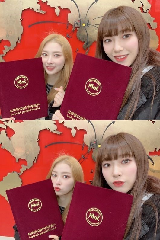 [서울=뉴시스] 로켓펀치 수윤, 윤경. 2022.04.14. (울림엔터테인먼트 제공) photo@newsis.com *재판매 및 DB 금지