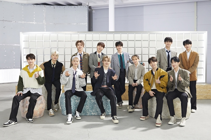 [서울=뉴시스] 세븐틴. 2022.04.18. (사진 = 플레디스 엔터테인먼트 제공) photo@newsis.com *재판매 및 DB 금지