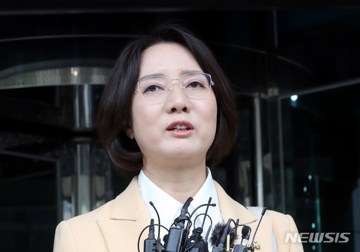 [서울=뉴시스] 이영 중소벤처기업부장관 후보자. (사진=뉴시스 DB). photo@newsis.com