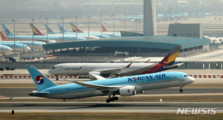 비싸지는 해외 하늘길…6월 국제선 유류할증료 '역대 최고'(종합)