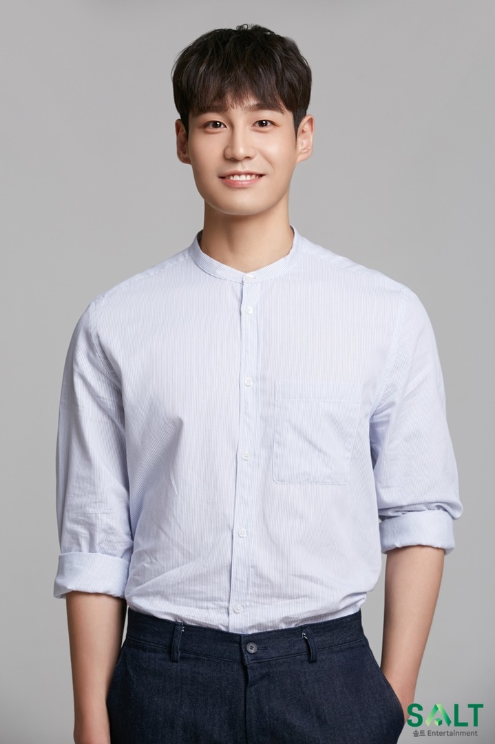 [서울=뉴시스] 배우 장도하. 2022.04.21.(사진=솔트 엔터테인먼트 제공) photo@newsis.com*재판매 및 DB 금지 *재판매 및 DB 금지