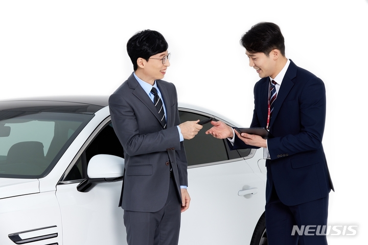 [서울=뉴시스]케이카는 중고차 개인 매입 서비스 '내차팔기 홈서비스'.(사진=케이카 제공) 2022.4.22 photo@newsis.com
