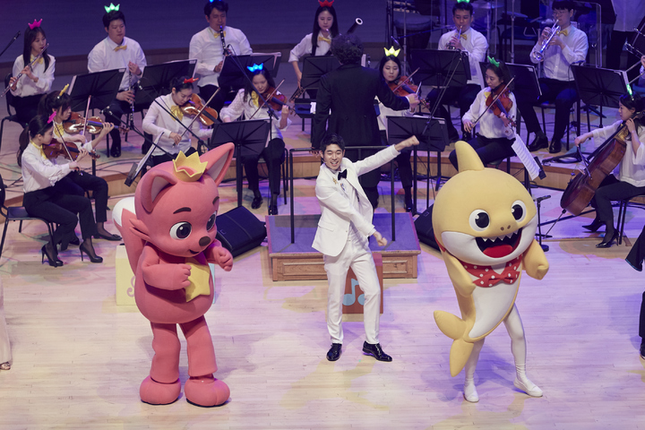 [서울=뉴시스]'핑크퐁 클래식 나라' 사진. (사진=크레디아/StudioBob 제공) 2022.04.22. photo@newsis.com *재판매 및 DB 금지