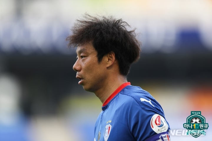 [서울=뉴시스]수원 삼성 베테랑 염기훈. (사진=프로축구연맹 제공)