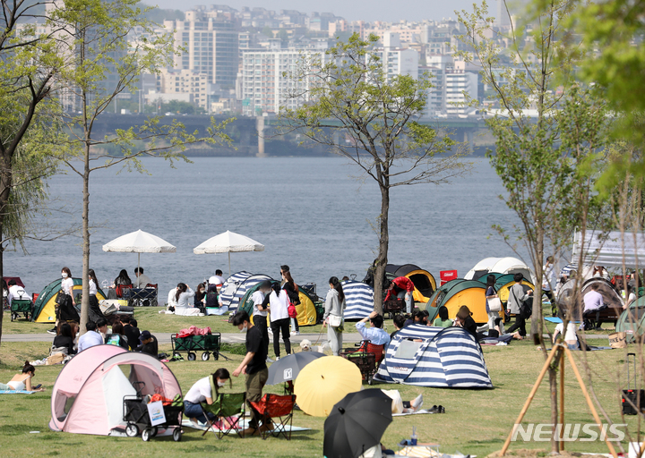 인천, 흐리고 초여름 더위 주춤…건조·강풍 "화재 주의"