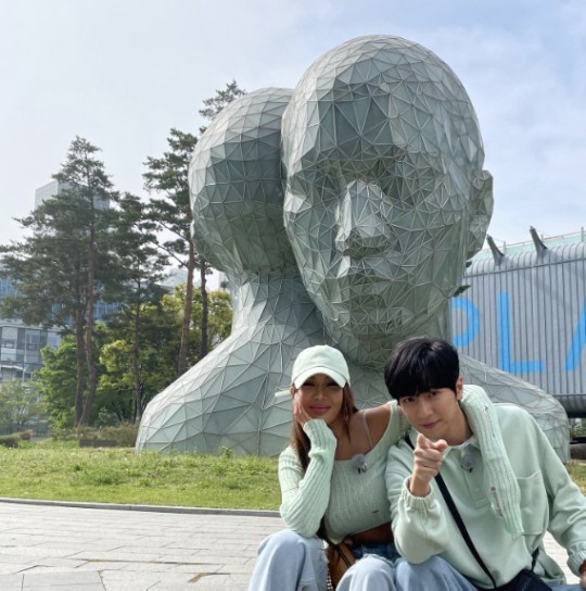 [서울=뉴시스] 제시, 이상엽 2021.04.25(사진=인스타그램 캡처) photo@newsis.com *재판매 및 DB 금지