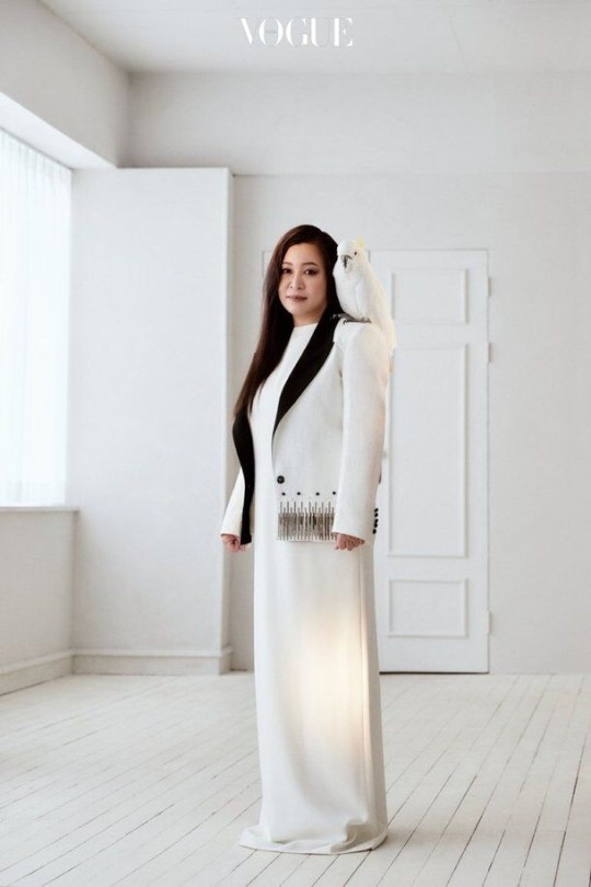 [서울=뉴시스] 오은영 박사 2021.04.25(사진=보그 코리아) photo@newsis.com *재판매 및 DB 금지