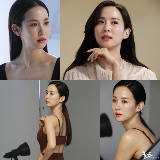 [서울=뉴시스] 조여정 2021.04.26(사진=높은엔터테인먼트) photo@newsis.com *재판매 및 DB 금지