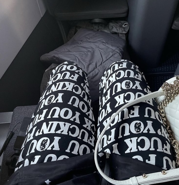 [서울=뉴시스] DJ 소다가 입었던 바지. 2022.04.27. (사진 = 인스타그램 캡처) photo@newsis.com *재판매 및 DB 금지