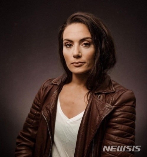 [서울=뉴시스] 영화 닥터 스트레인지에 출연한 자라 피티안(36)의 모습. (사진출처 : 자라 피티안 SNS) 2022.04.29. *재판매 및 DB 금지