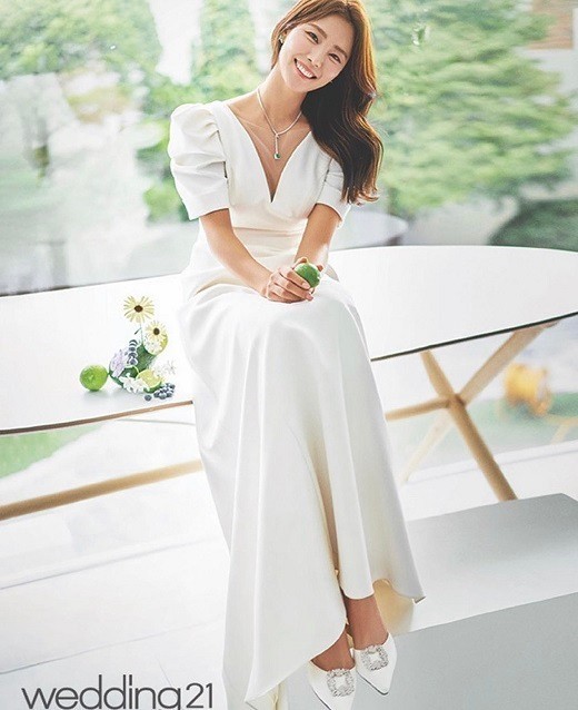 [서울=뉴시스] 강소연 2021.04.29(사진=강소연 인스타그램 캡처) photo@newsis.com *재판매 및 DB 금지