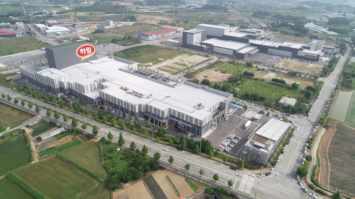 [익산=뉴시스] 하림 퍼스트키친 전경(사진=하림 제공) *재판매 및 DB 금지