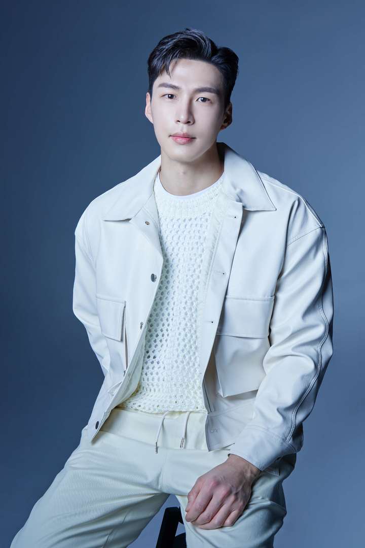 [서울=뉴시스] 배우 부배. 2022.04.29. (사진=스케치이앤엠 제공) photo@newsis.com*재판매 및 DB 금지 *재판매 및 DB 금지