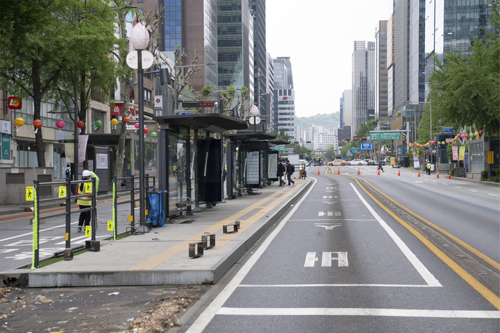3년 만에 다시 등장한 ‘움직이는 중앙버스 정류장’