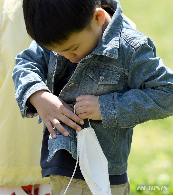 어린이날, 전국 맑고 청정…큰 일교차 주의해야