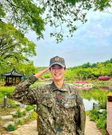 [서울=뉴시스] 박보검 2022.05.04. (사진 = 팬페이지 캡처) photo@newsis.com *재판매 및 DB 금지 *재판매 및 DB 금지