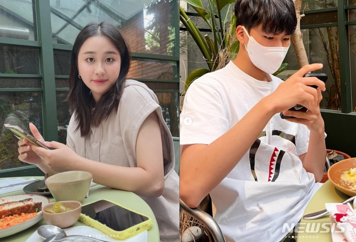 [서울=뉴시스] 왼쪽부터 안정환 딸 리원, 아들 리환. 2022.05.08. (사진 = 이혜원 인스타그램 캡쳐) photo@newsis.com*재판매 및 DB 금지
