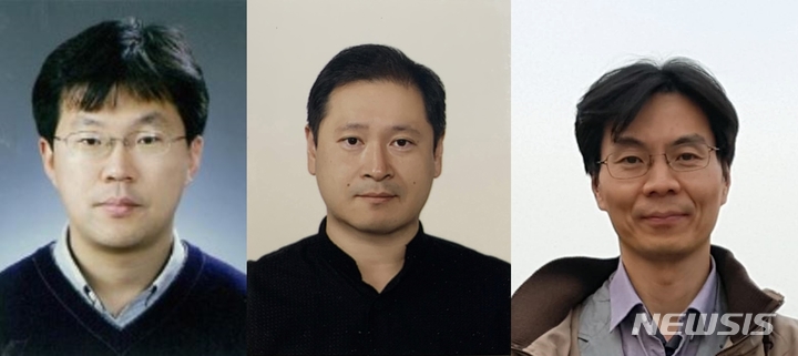 [서울=뉴시스] 국립중앙박물관회는 제11회 국립중앙박물관회 학술상 금관상 수상자로 (왼쪽부터) 김대환 국립경주박물관 학예연구사, 강원표 국립진주박물관 학예연구관, 허형욱 국립중앙박물관 학예연구관을 선정했다. (사진=국립중앙박물관회 제공) 2022.05.09. photo@newsis.com *재판매 및 DB 금지