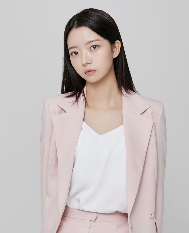 [서울=뉴시스] 배우 정라엘. 2022.05.09.(사진=제이와이드컴퍼니 제공) photo@newsis.com*재판매 및 DB 금지 *재판매 및 DB 금지
