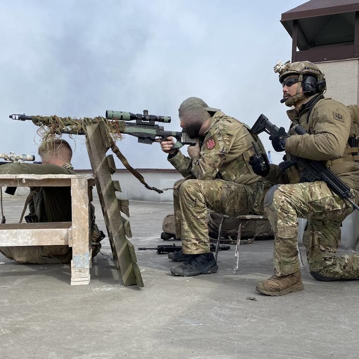 [서울=뉴시스]유튜브 'ROKSEAL' 커뮤니티 게시판 캡처 *재판매 및 DB 금지