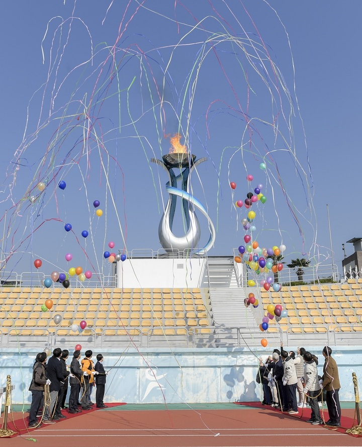 전남 장애인체육대회 성화대 시험점화. 순천시 제공 *재판매 및 DB 금지