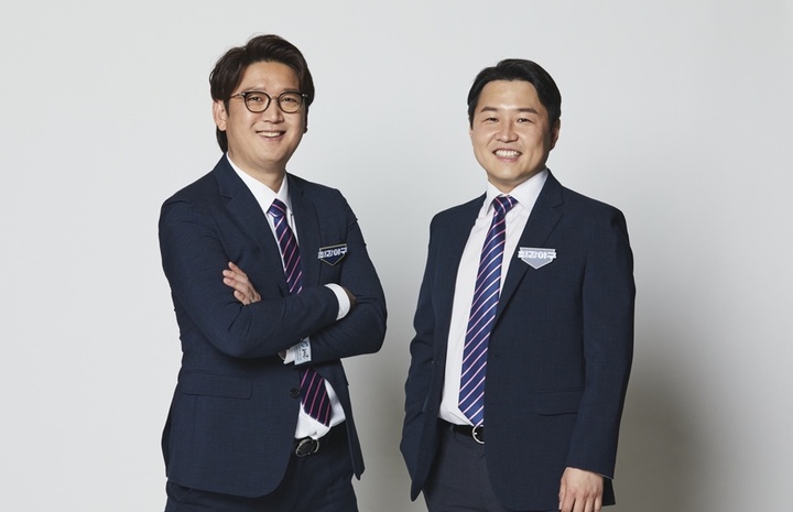 [서울=뉴시스]정용검, 김선우. 2022.05.12. (사진=JTBC '최강야구' 제공) photo@newsis.com*재판매 및 DB 금지 *재판매 및 DB 금지