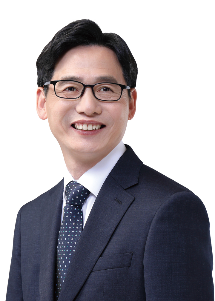 [광주=뉴시스] 정성홍 광주교육감 후보. (사진 제공 = 정성홍 후보 사무소) *재판매 및 DB 금지