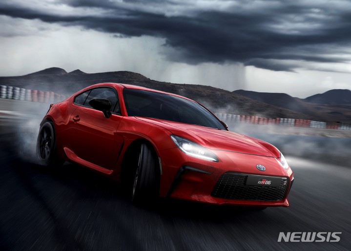 [서울=뉴시스]토요타 GR86.(사진=한국토요타자동차 제공) 2022.5.12 photo@newsis.com 