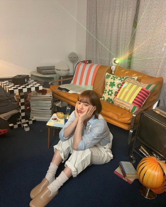 [서울=뉴시스] 김세정 2021.05.13 (=인스타그램 캡처) photo@newsis.com *재판매 및 DB 금지